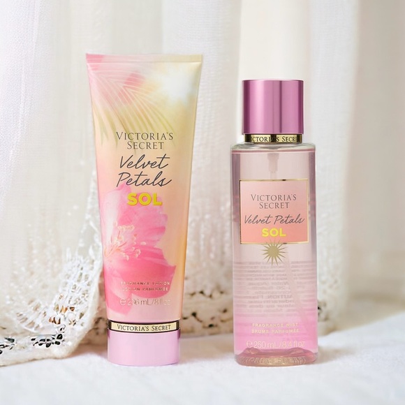 Victoria’s Secret Velvet Petals SOL Lotion Set Nwt